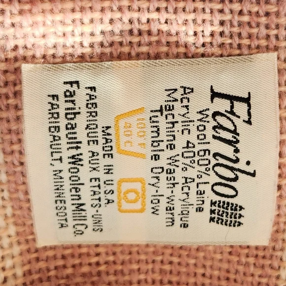 Vintage FARIBO Blanket Throw Woven Wool Blend Pink Blue Plaid Made USA 50 x 50 - Picture 6 of 8